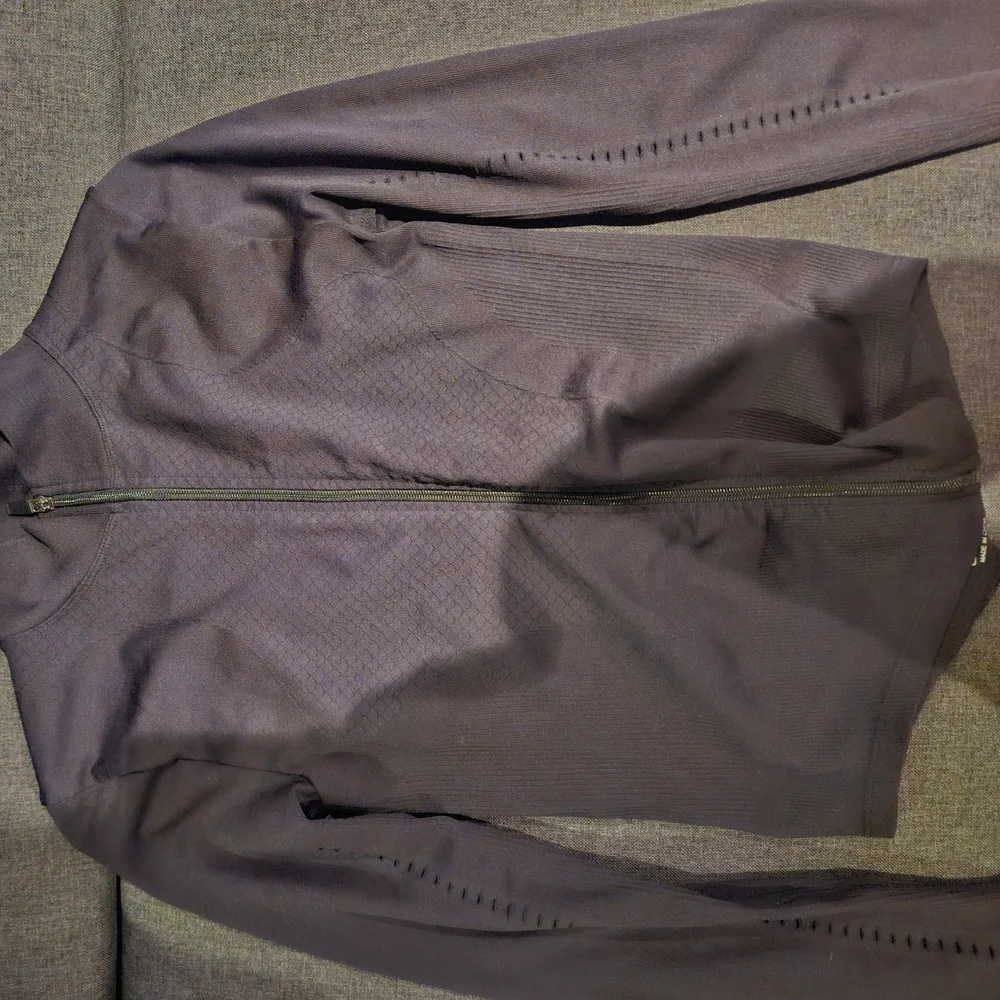 Women's Mauve Jacket - Picture 2 of 5